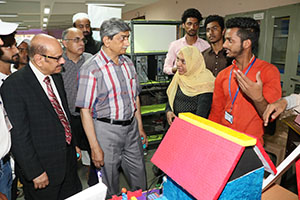 Maulana AzadNational Urdu University Students showcase technical skills in Azad Tek